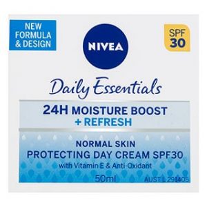Daily Essentials Light Moisturising Day Cream SPF30+ - 50mL