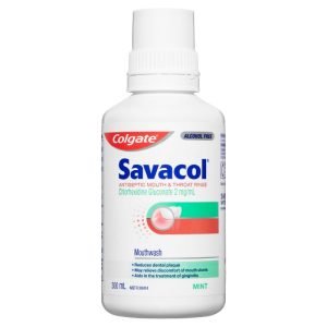 Colgate Savacol Antiseptic Mouthwash 300mL Original Mint